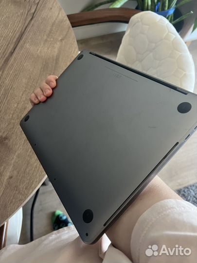 Apple MacBook Pro 13 2020 intel 32гб 1Тб