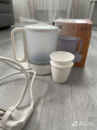 Дорожный электрический чайник 0,5 л