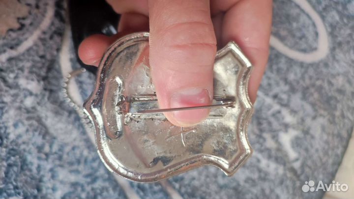 Полицейский жетон