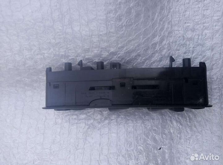 Блок управления стеклоподъемниками Мерседес GL-350