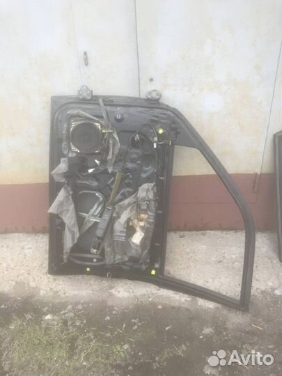 Дверь Mitsubishi Challenger K94 95 96 97