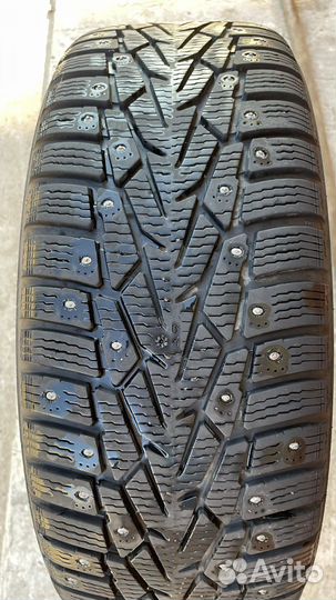 Nokian Tyres Nordman 7 SUV 215/60 R17