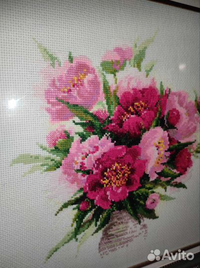 Картина вышитая крестом ручная работа