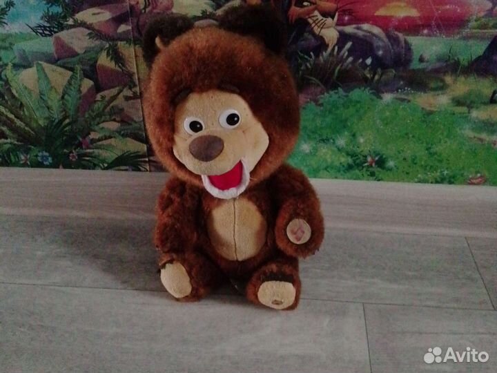 Плюшевый медведь