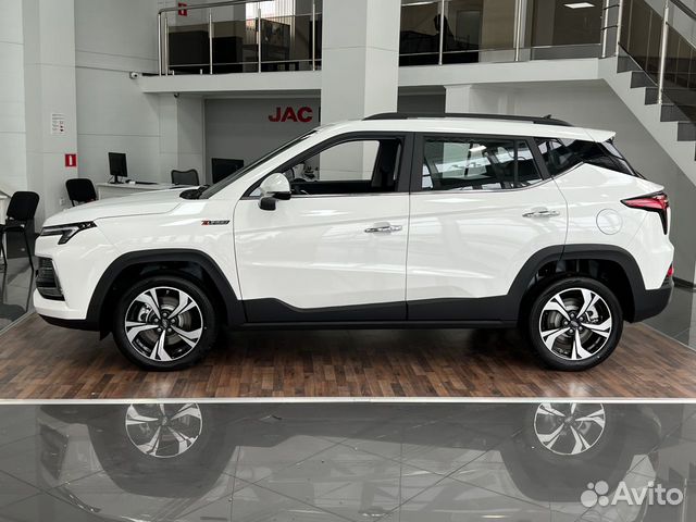 JAC JS4 CVT, 2023