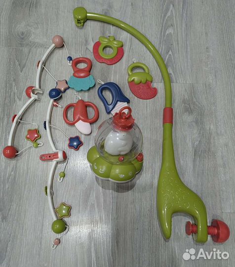 Мобиль в детскую кроватку