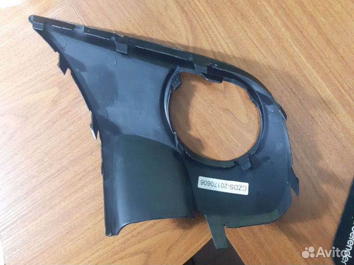 Рамка птф правая touareg