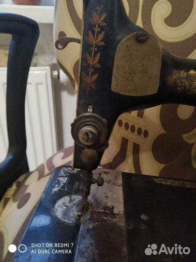 Швейная машина Singer