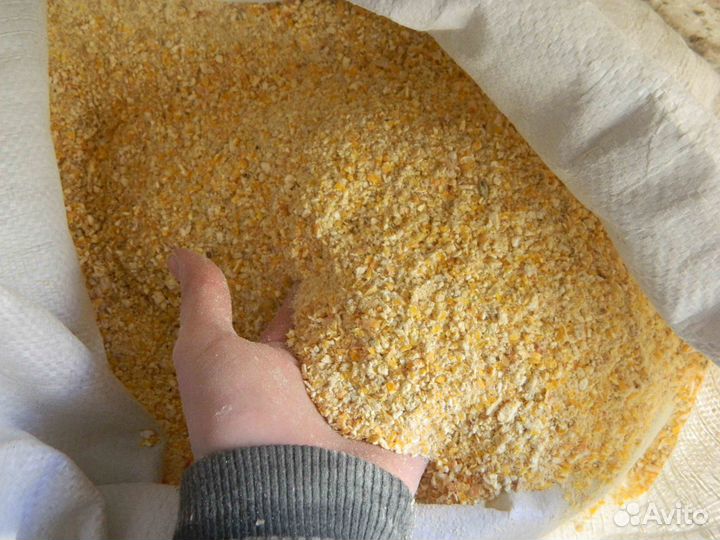 Зерно,зерносмеси,комбикорм,сено,семечки.Доставка