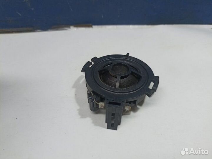 Динамик высокочастотный Audi A6 4F2 3.0 BBJ 2005