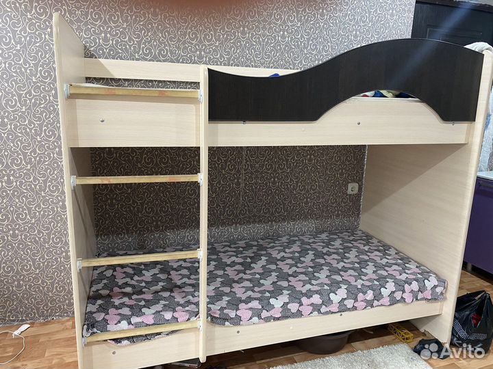 Двухъярусная кровать бу