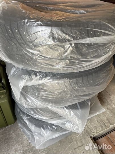 Nokian Tyres Hakkapeliitta 8 SUV 235/55 R20