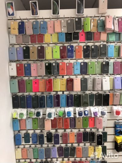 Чехлы Silicone Case и защитные стекла на iPhone