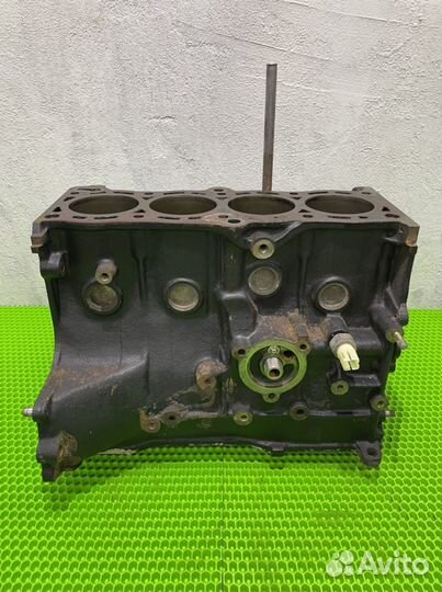 Блок цилиндров Nissan Ga15