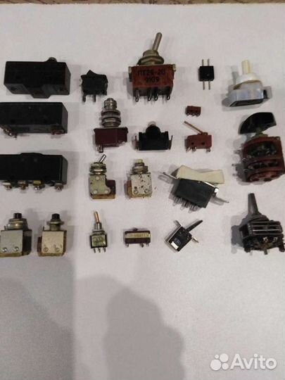 Кнопки и переключатели