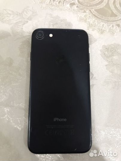 iPhone 7, 32 ГБ