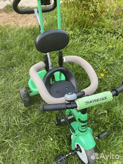 Трехколесный велосипед