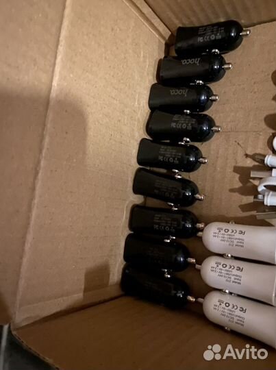 Азу в прикуриватель Hoco, заярдка в машину, 2 usb