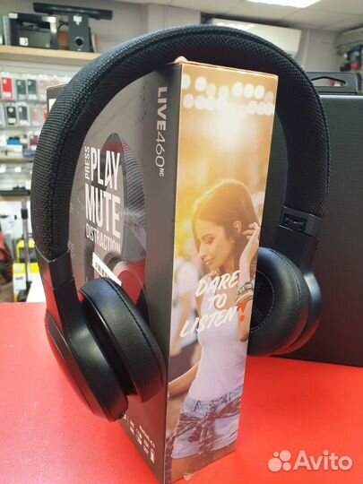 Беспроводные наушники JBL Live 460NC