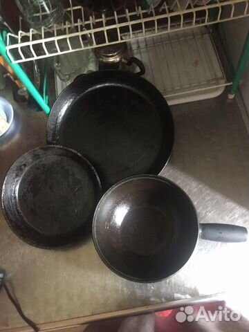 Сковороды, казанок чугунные