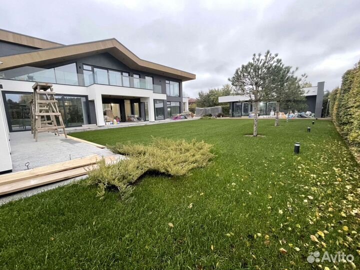 Рулонный газон. Укладка по индивидуальному заказу