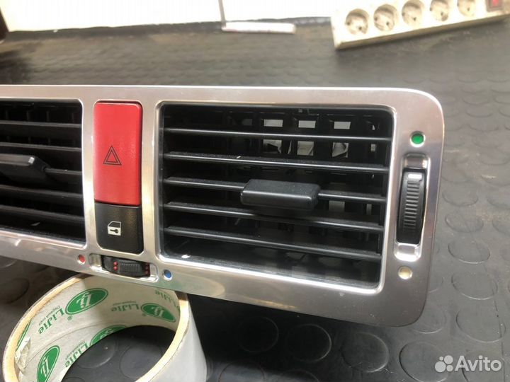 Дефлектор воздушный Land Rover Range Rover 3