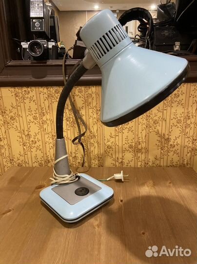 Лампа настольная времен СССР