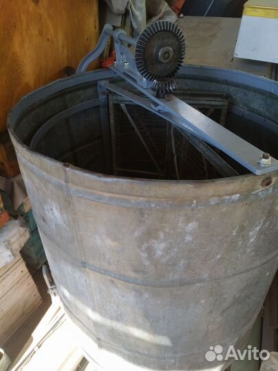 Медогонка 2х рамочная механическая