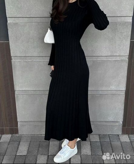 Платье в рубчик