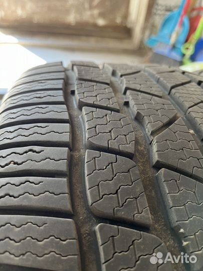 Continental ContiWinterContact TS 830 P 245/40 R20 99V