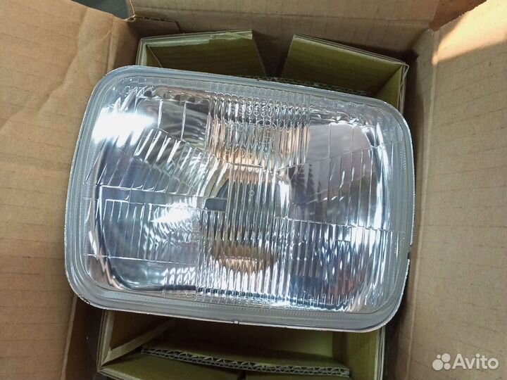 Фара на mitsubishi l200