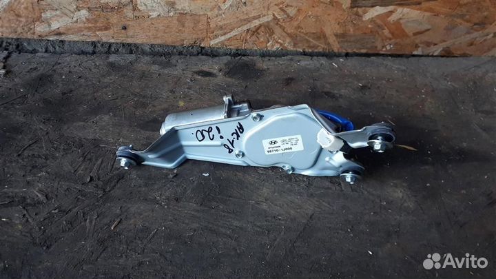 Моторчик стеклоочистителя задний Hyundai i20 2008