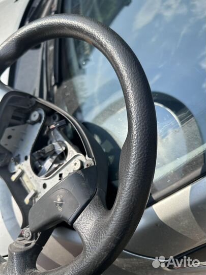 Руль Toyota Avensis t25