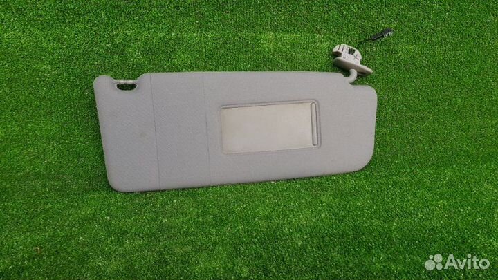 Козырек солнцезащитный правый Audi A6 C5 ALF 1997