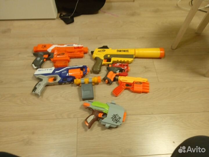 Nerf бластеры