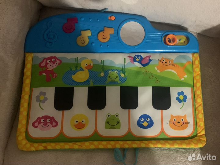Развивающие игрушки fisher price пакетом