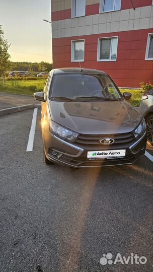 LADA Granta 1.6 МТ, 2022, 50 000 км