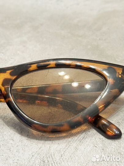 Солнцезащитные очки