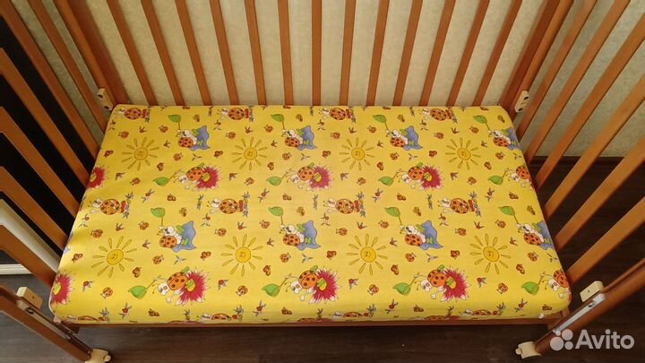 Детская кроватка