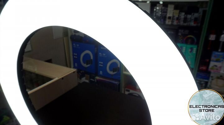 Кольцевая Лампа 54 см со Штативом Ярко-Бежевая