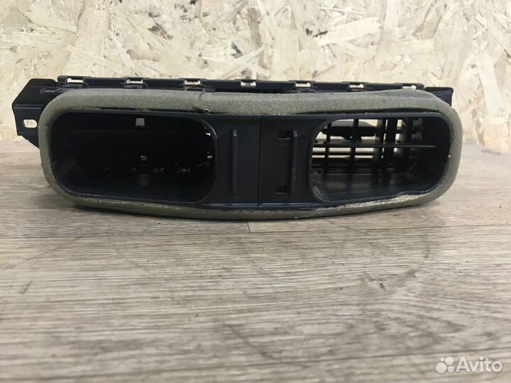 Дефлектор центральный BMW 5серия E60/61