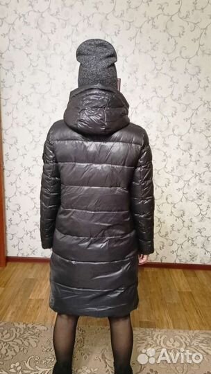 Пуховик женский