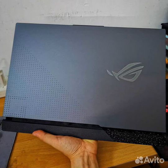 Новые Asus g17 RTX 4070, Ryzen 9 7945HX