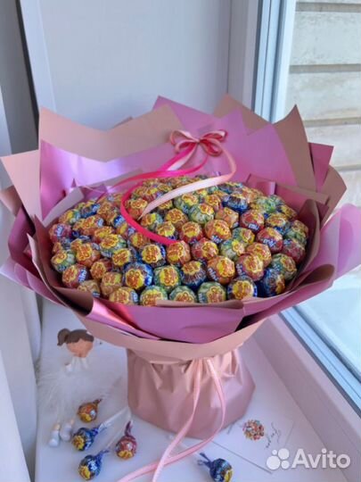 Сладкие букеты из конфет