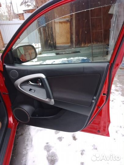 Toyota RAV4 2.0 AT, 2007, 190 000 км