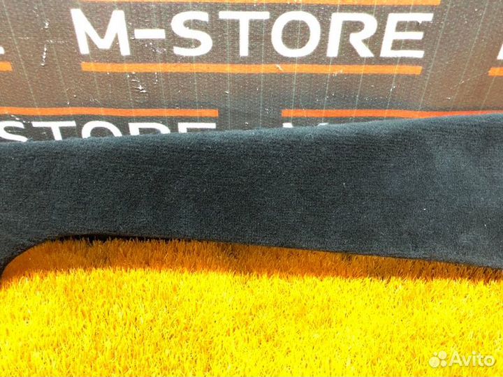 Накладка центральной консоли передняя правая Bmw