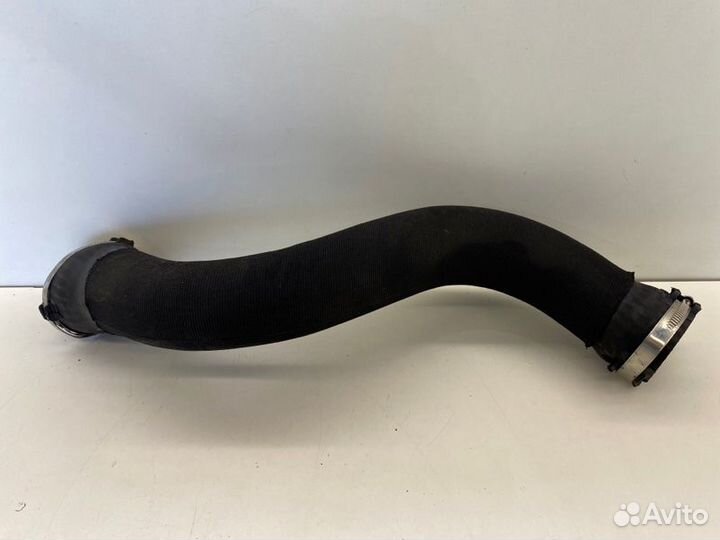 Патрубок интеркулера Audi A6 C6 2.0 2008