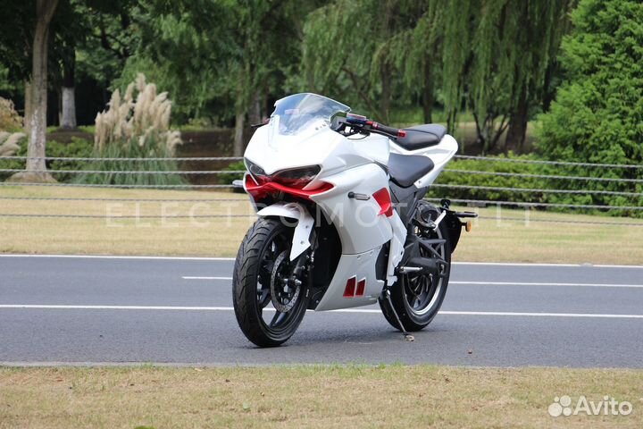 Электромотоцикл Ducati Panigale 3000Вт 80Ам/ч