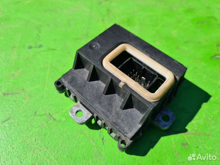 Блок управления фарой Volvo XC70