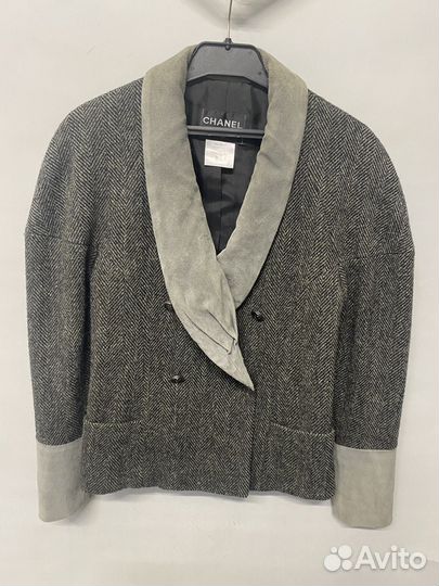 Продаю пиджак chanel